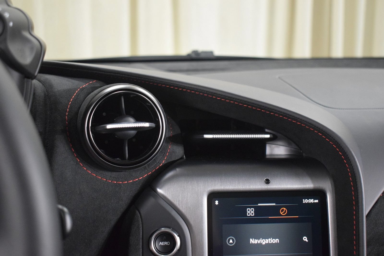 New 2026 McLaren 750S photo 31