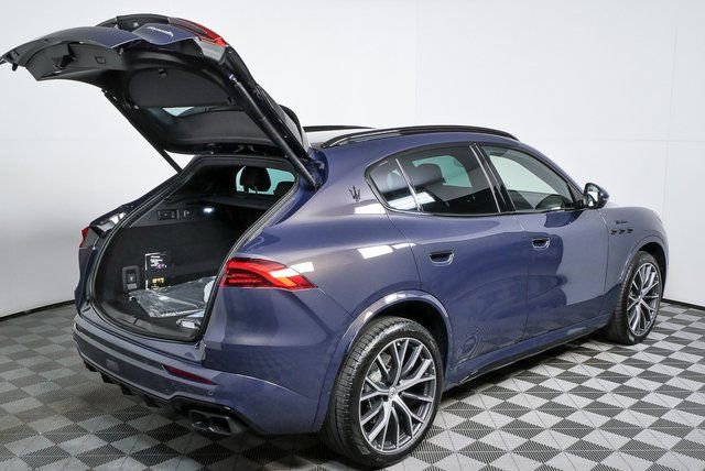 2026 Maserati Grecale Modena