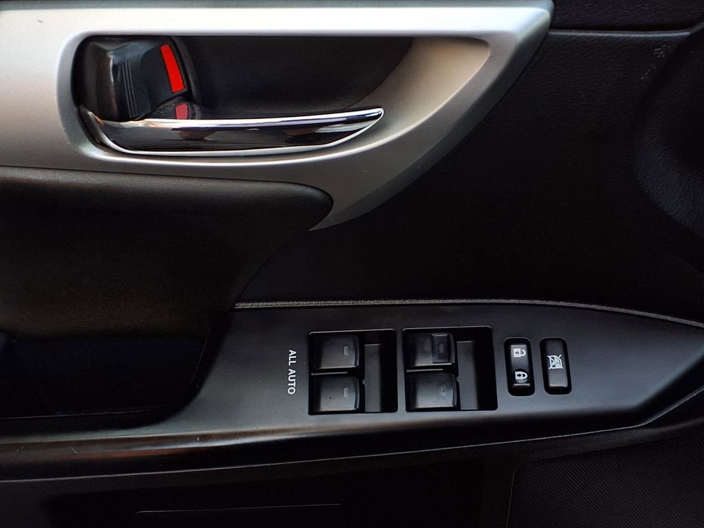 2011 Lexus CT 200h Premium