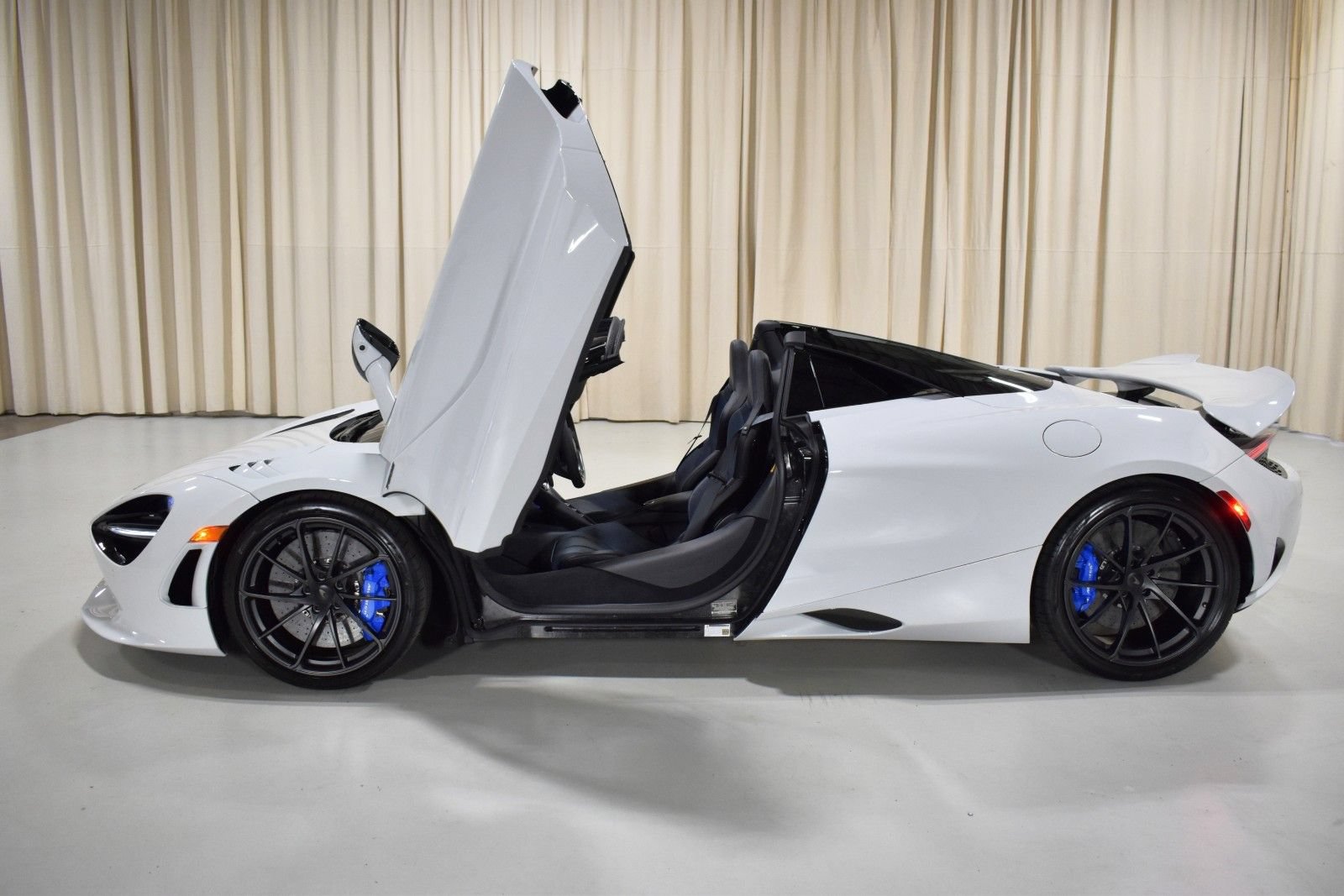 New 2027 McLaren 750S Spider photo 14