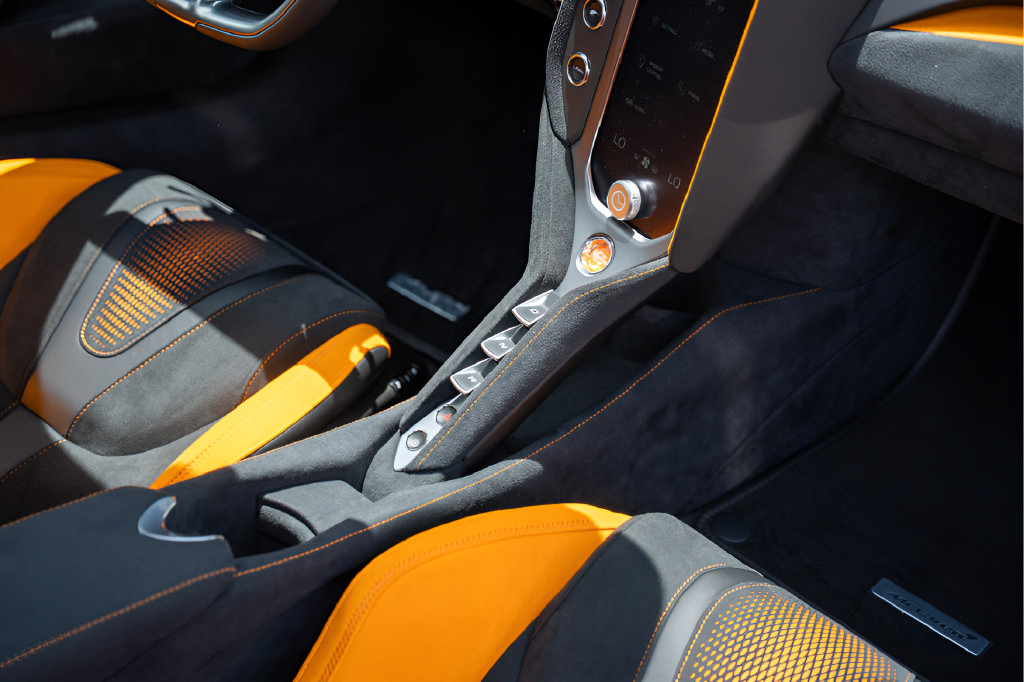 New 2027 McLaren 750S photo 44