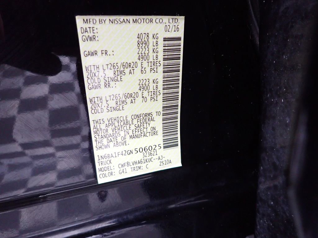2016 Nissan Titan SL