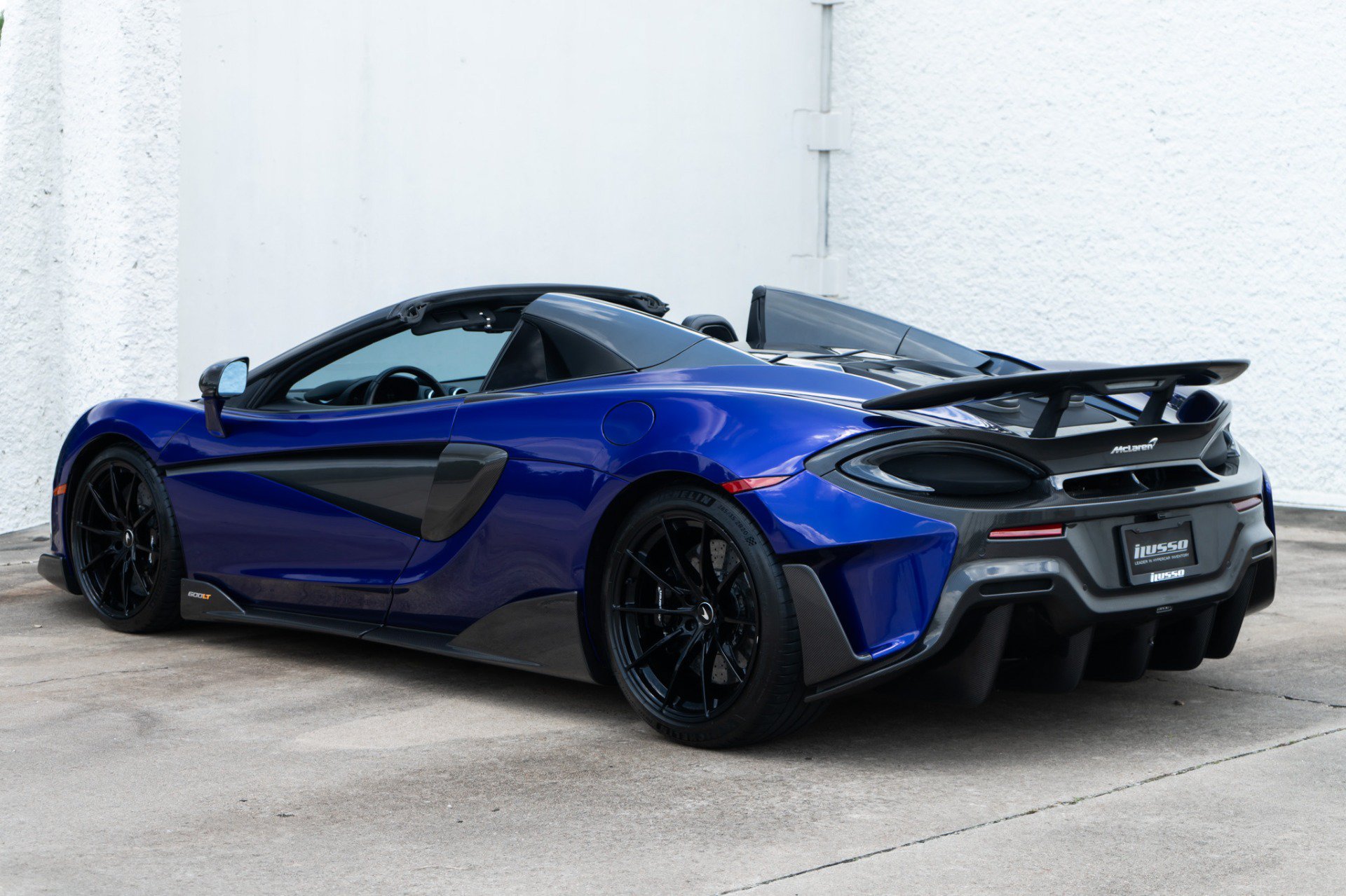 Used 2020 McLaren 600LT Spider photo 9
