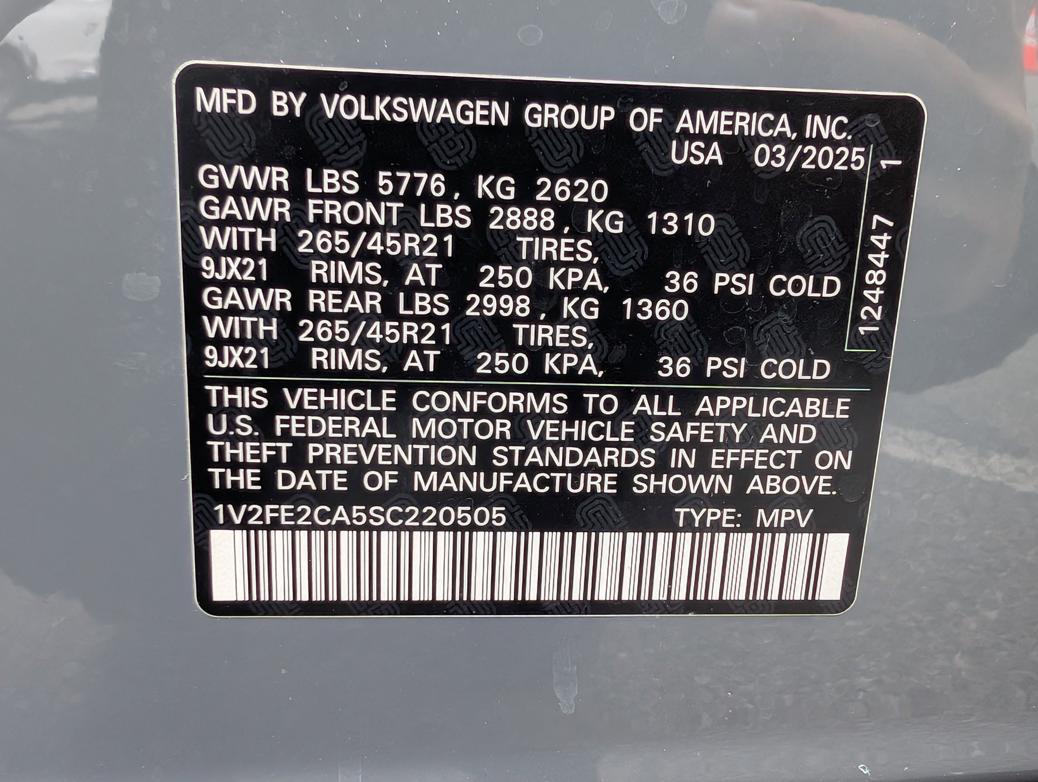 2025 Volkswagen Atlas Cross Sport SEL Premium R-Line