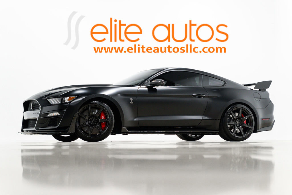 Used 2022 Ford Mustang Shelby GT500 w/ Carbon Fiber Track Pack