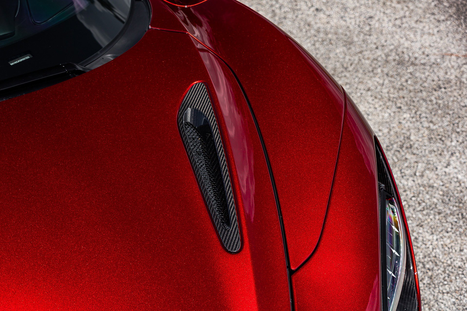 Used 2018 McLaren 720S Luxury photo 9