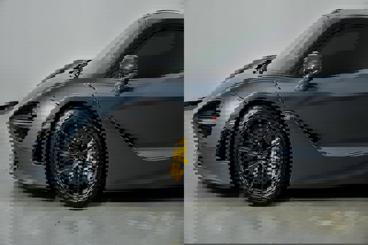 Used 2018 McLaren 720S Performance photo 9