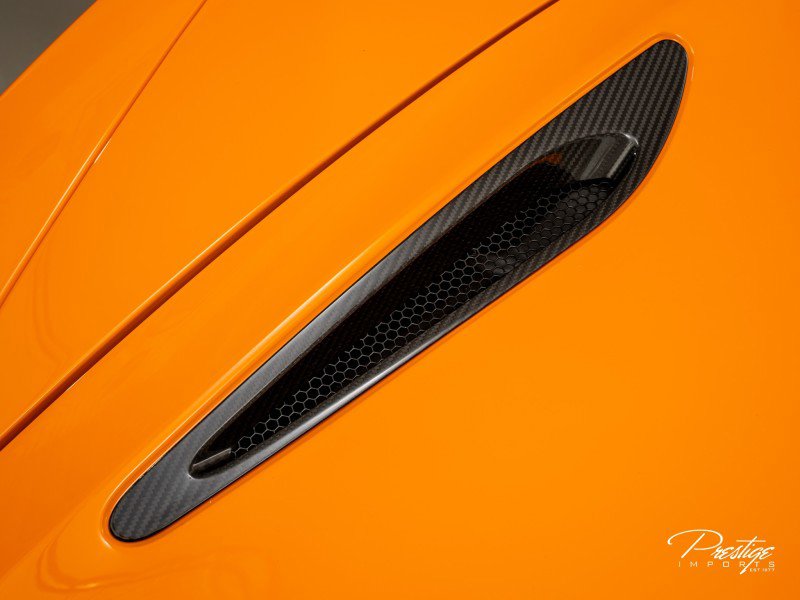 Used 2023 McLaren 720S Luxury photo 14