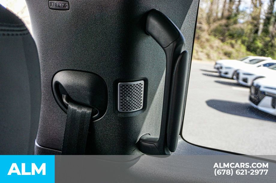 2024 Land Rover Defender 90 X-Dynamic SE