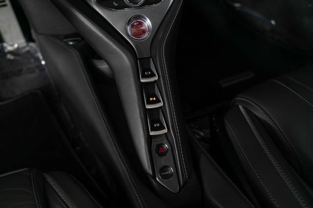 Used 2018 McLaren 720S photo 22