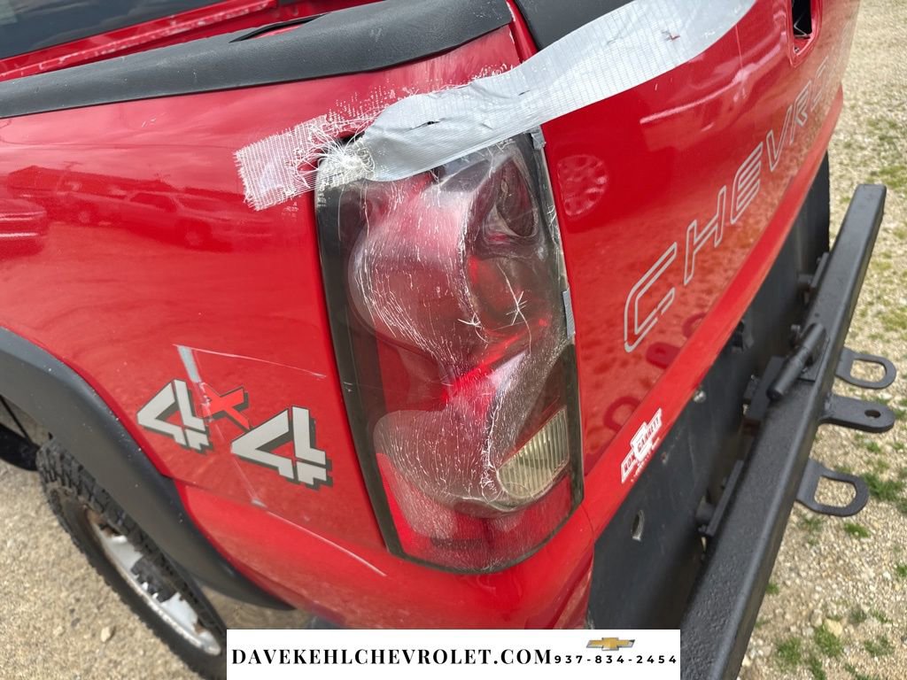 2004 Chevrolet Silverado 2500 W/T