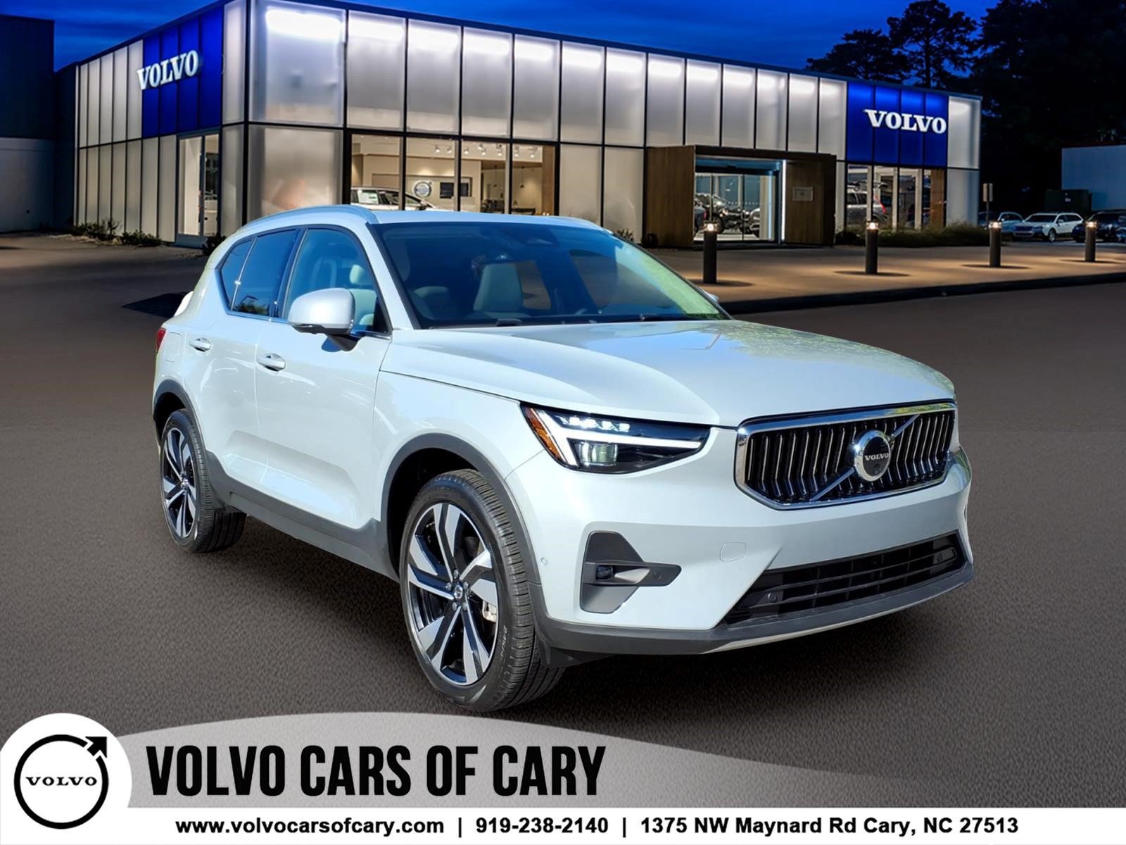 Certified 2024 Volvo XC40 B5 Ultimate w/ Protection Package Premier
