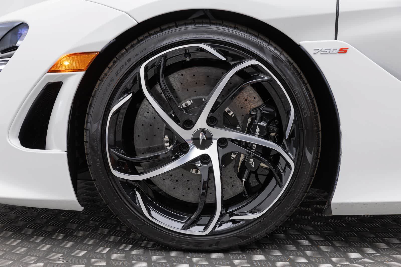 New 2027 McLaren 750S Spider photo 8