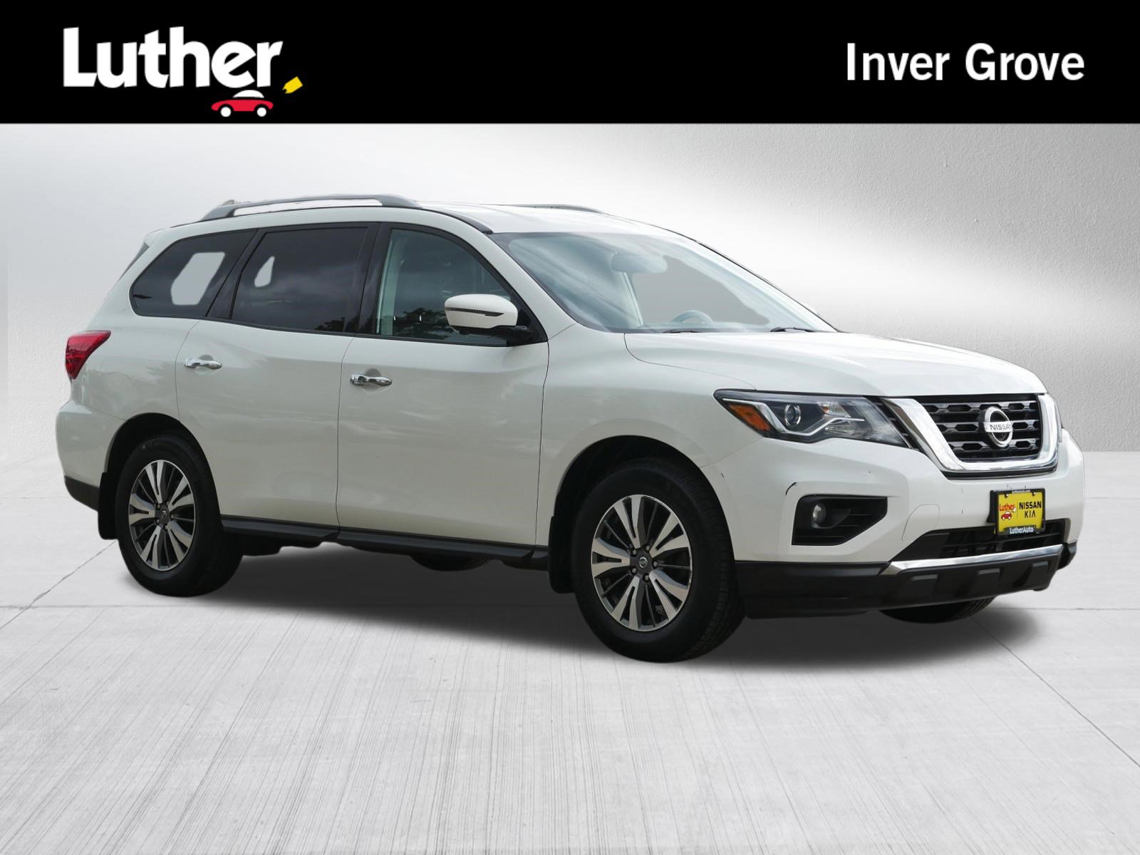 Used 2017 Nissan Pathfinder SL w/ Trailer Tow Package
