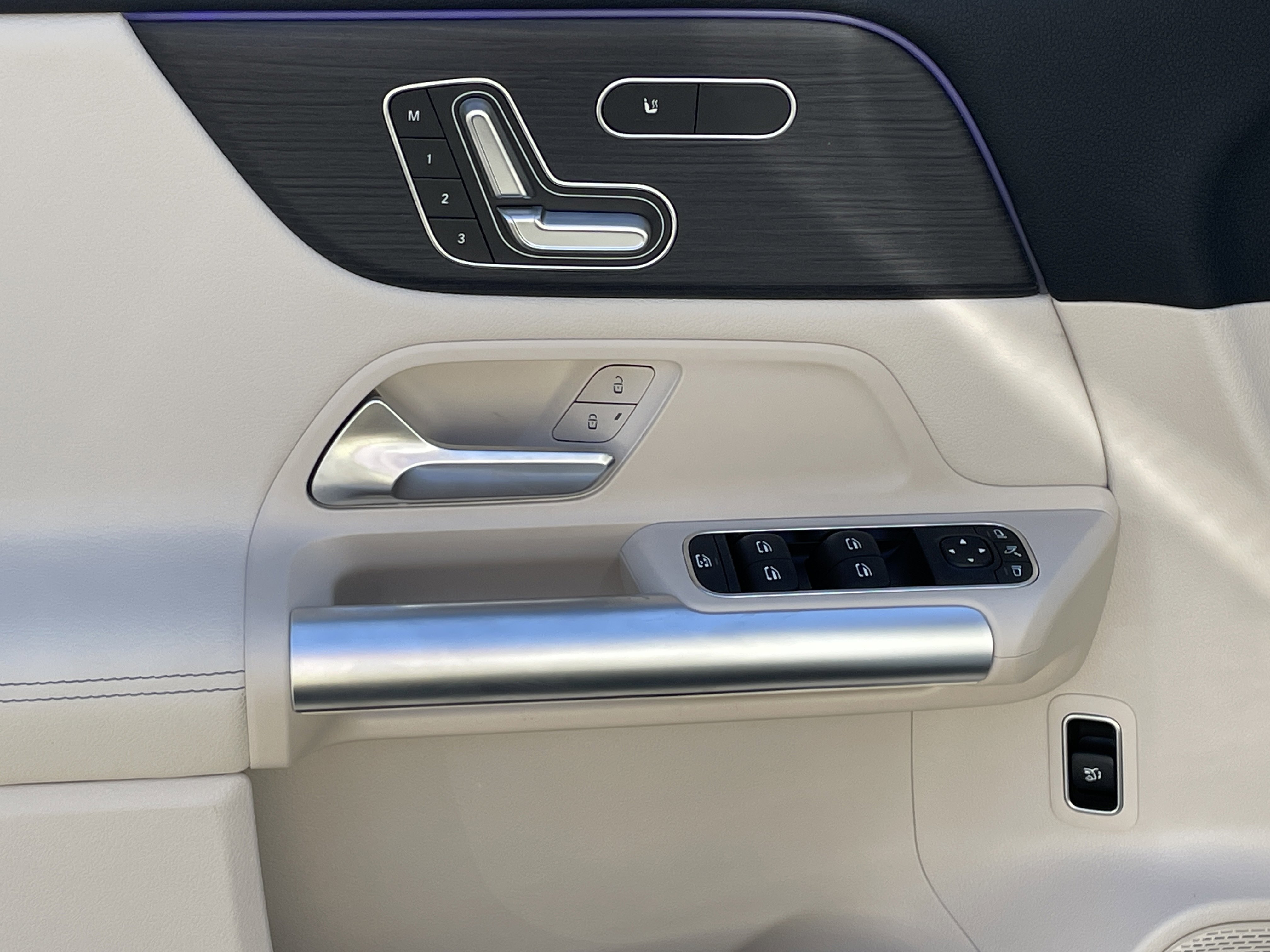 2026 Mercedes-Benz GLA 250