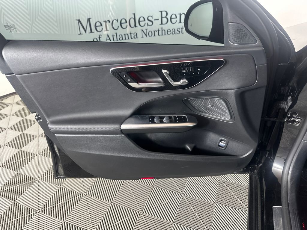 2025 Mercedes-Benz C 300 Sedan