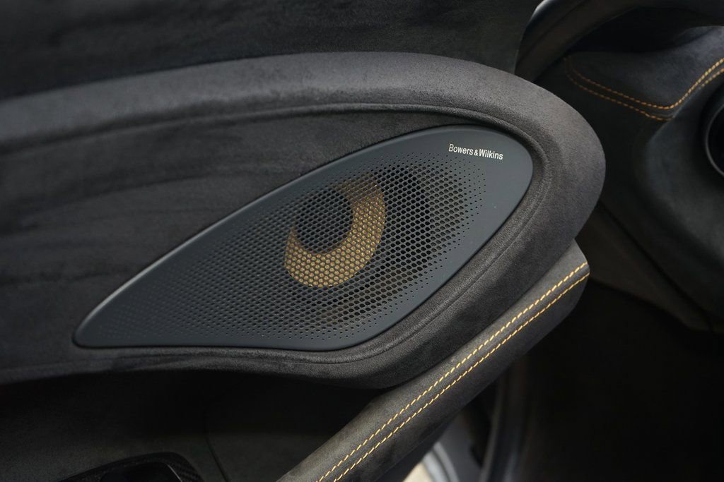 Used 2019 McLaren 600LT photo 32