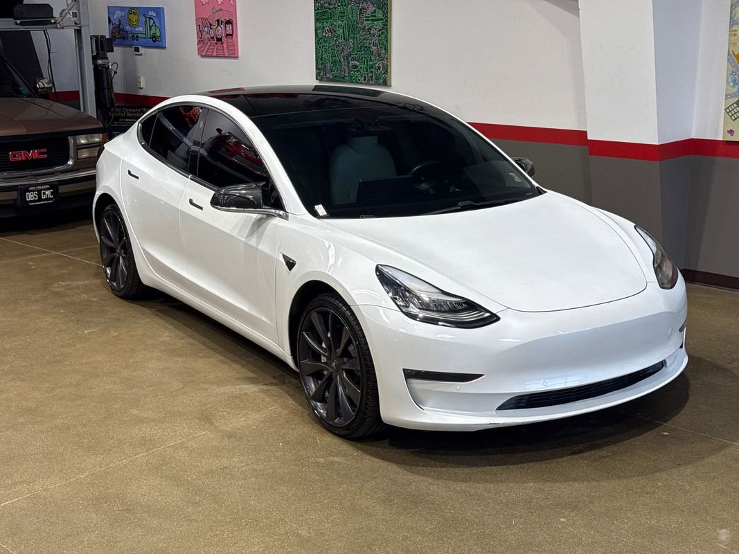 2020 Tesla Model 3 Performance