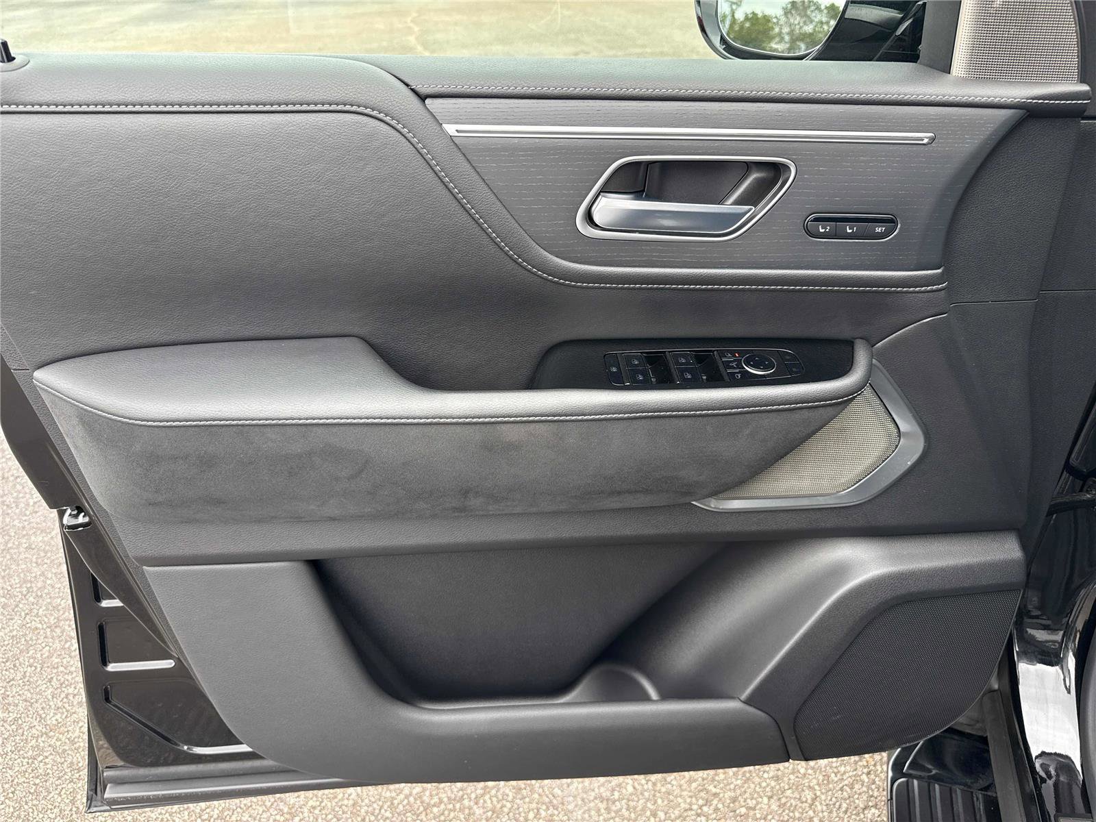 2025 INFINITI Qx80 Sensory