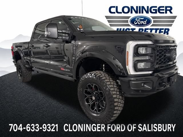 New 2026 Ford F250 Lariat w/ Black Appearance Package