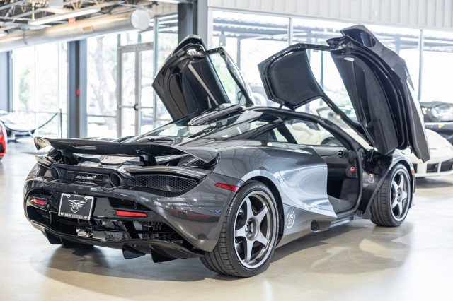 Used 2021 McLaren 720S Performance photo 7