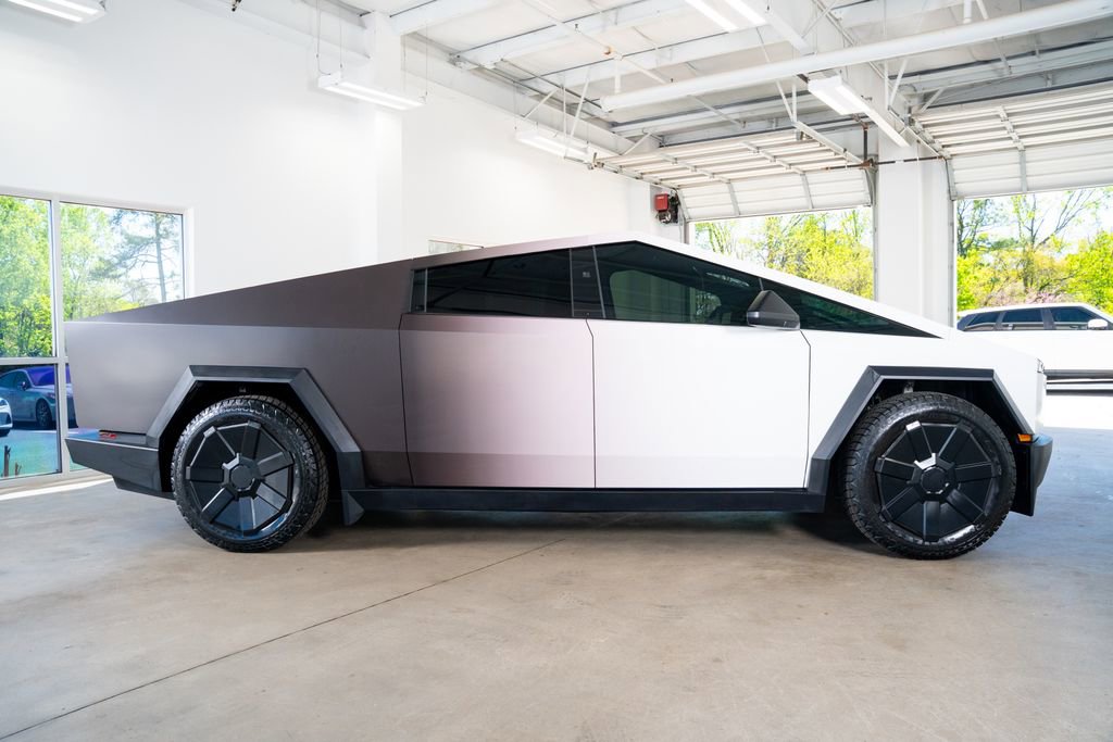 2024 Tesla Cybertruck AWD Crew Cab