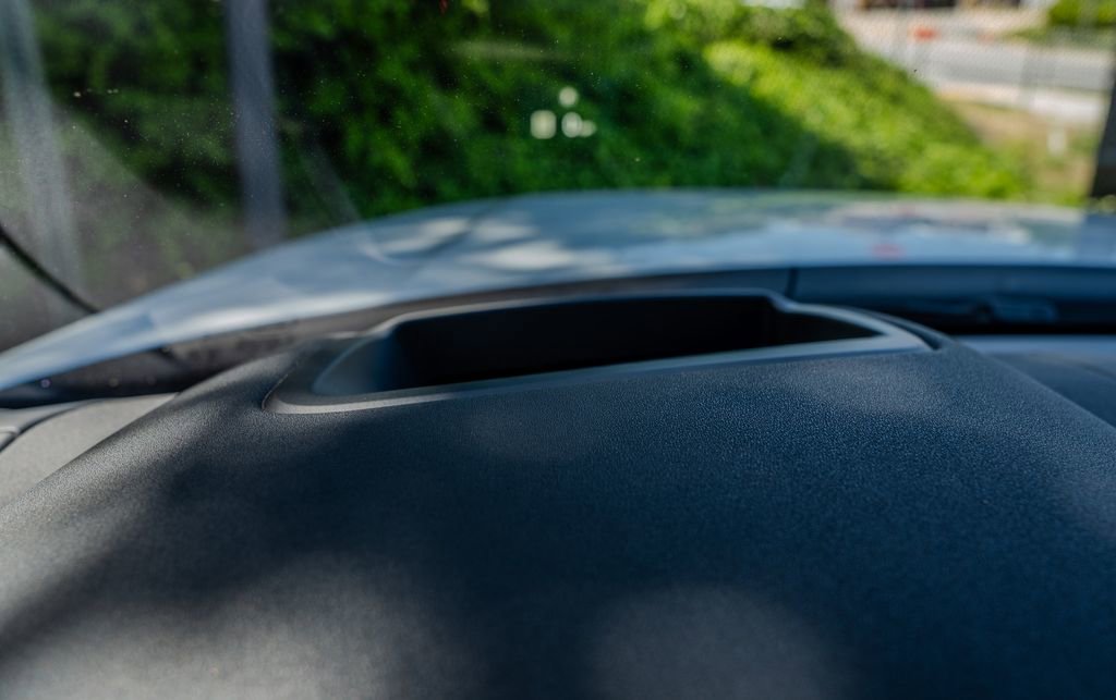 2023 Land Rover Discovery Metropolitan Edition