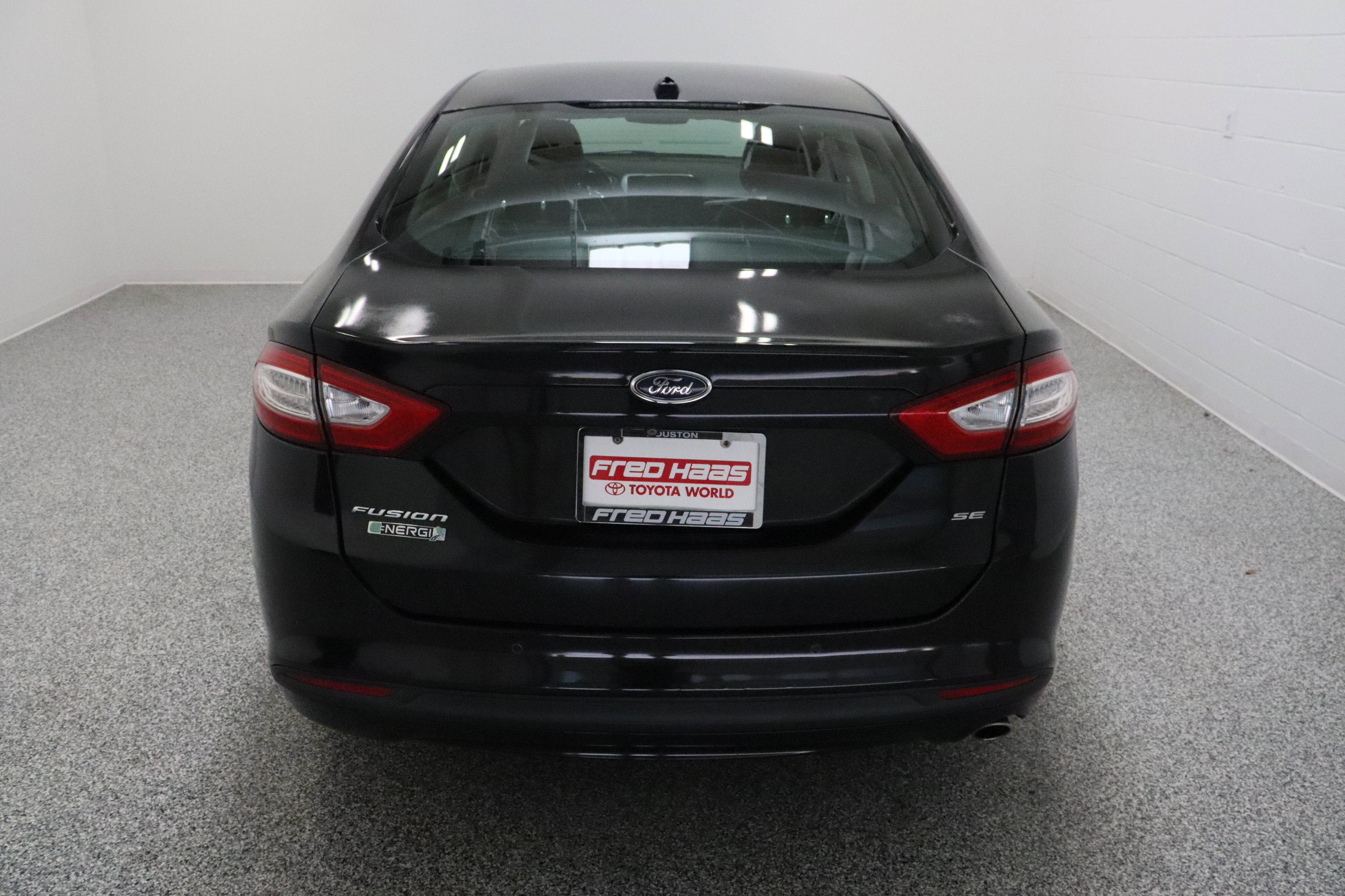 2014 Ford Fusion Energi SE