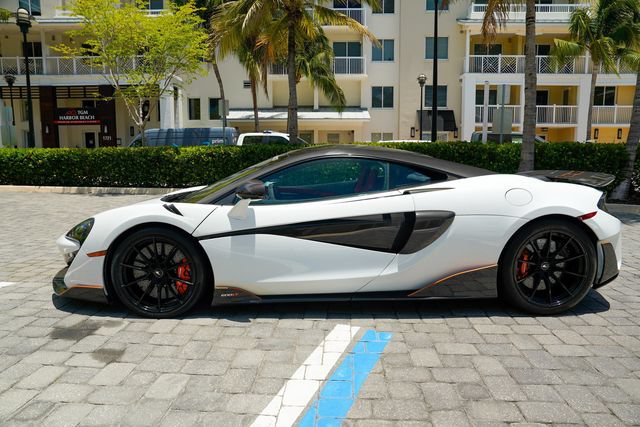 Used 2019 McLaren 600LT photo 15