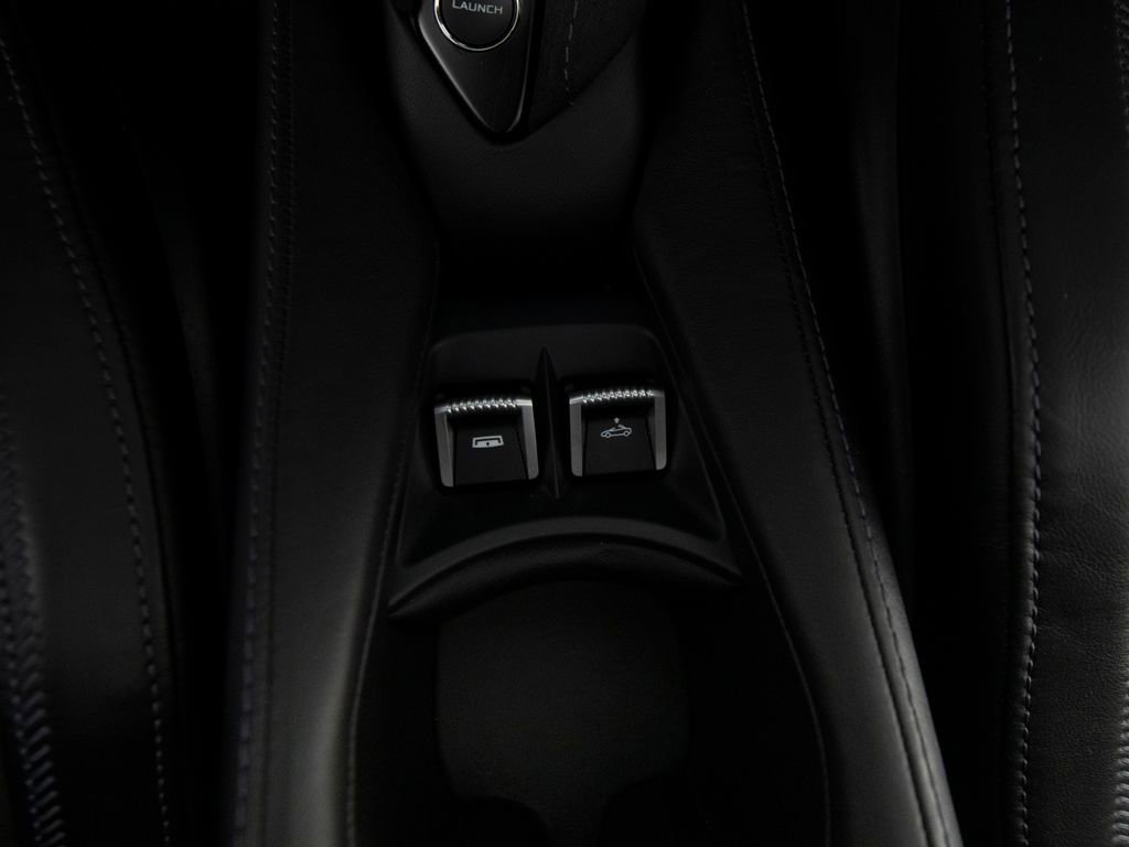 Used 2020 McLaren 720S Spider photo 27