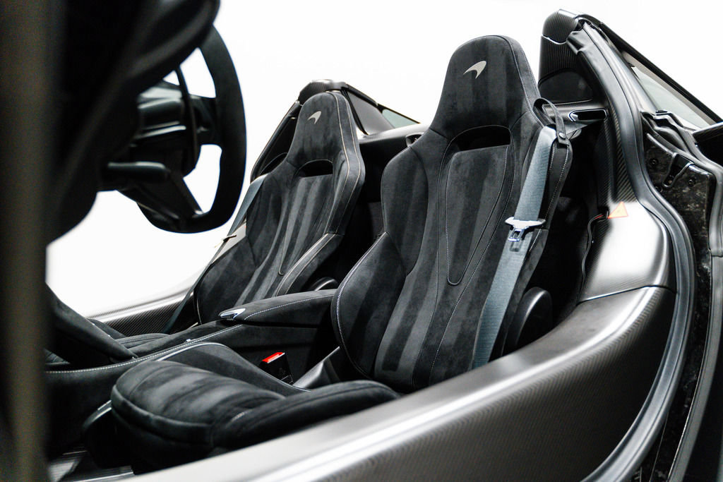 Used 2022 McLaren 765LT photo 7