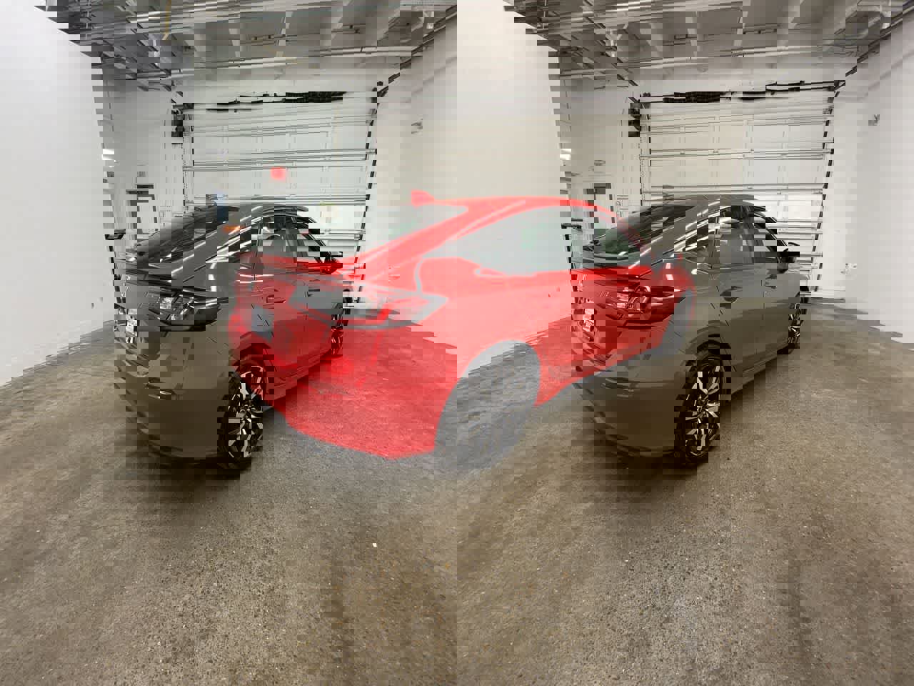 2022 Honda Civic EX-L