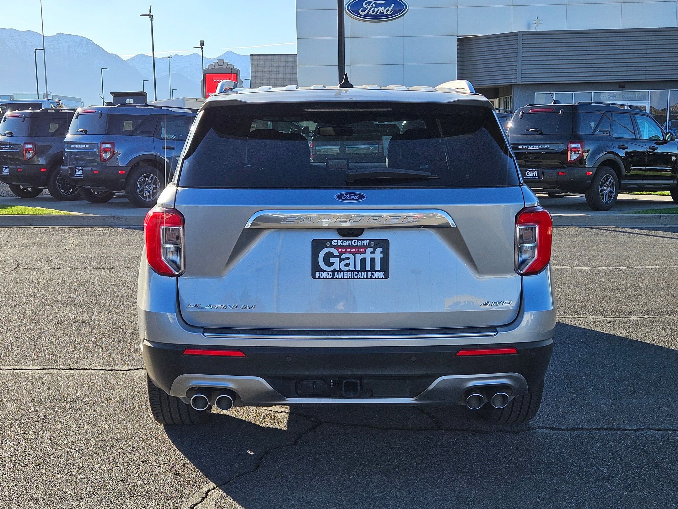 2023 Ford Explorer Platinum