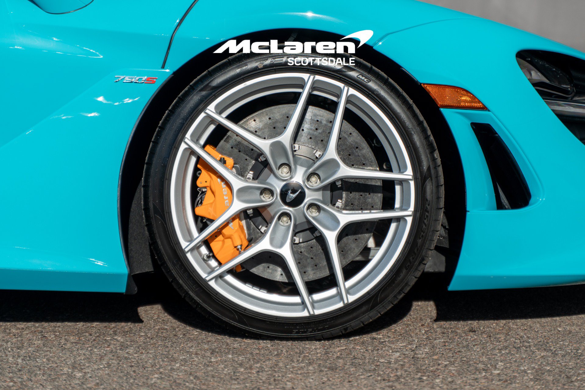 New 2026 McLaren 750S photo 31