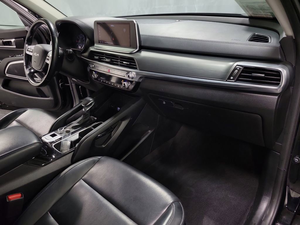 2022 Kia Telluride LX