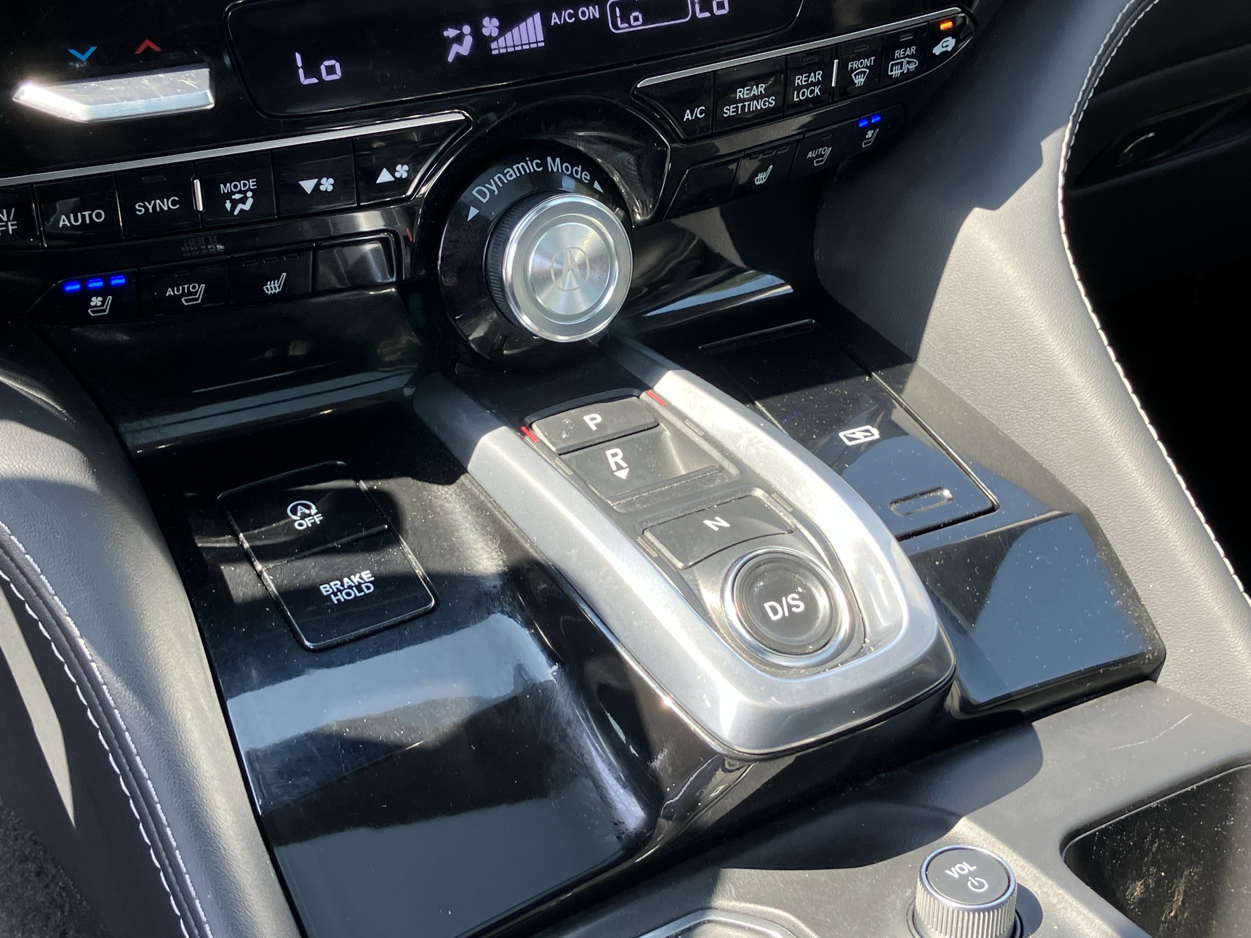 2023 Acura MDX SH-AWD w/ Advance Package