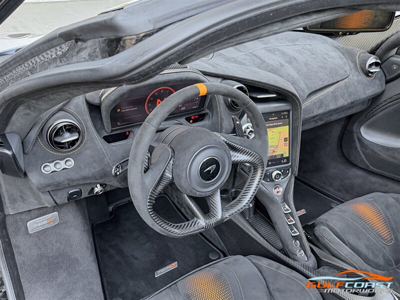 Used 2021 McLaren 765LT photo 29