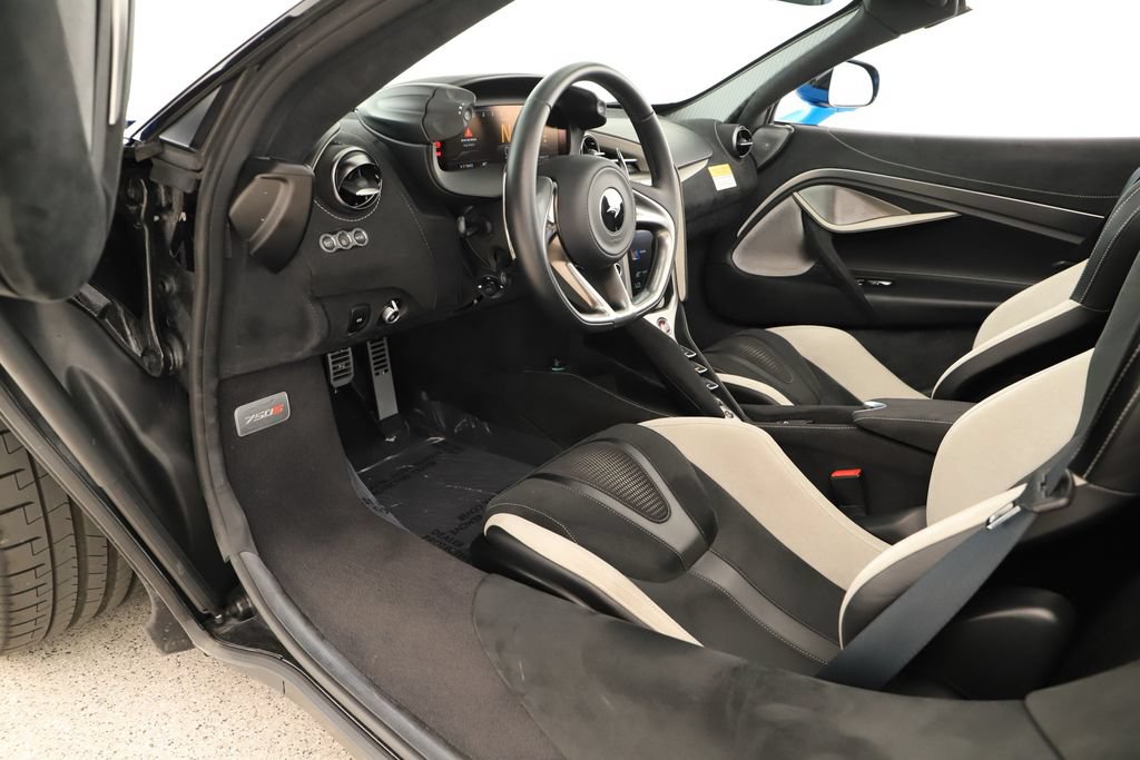 Used 2024 McLaren 750S Spider photo 14