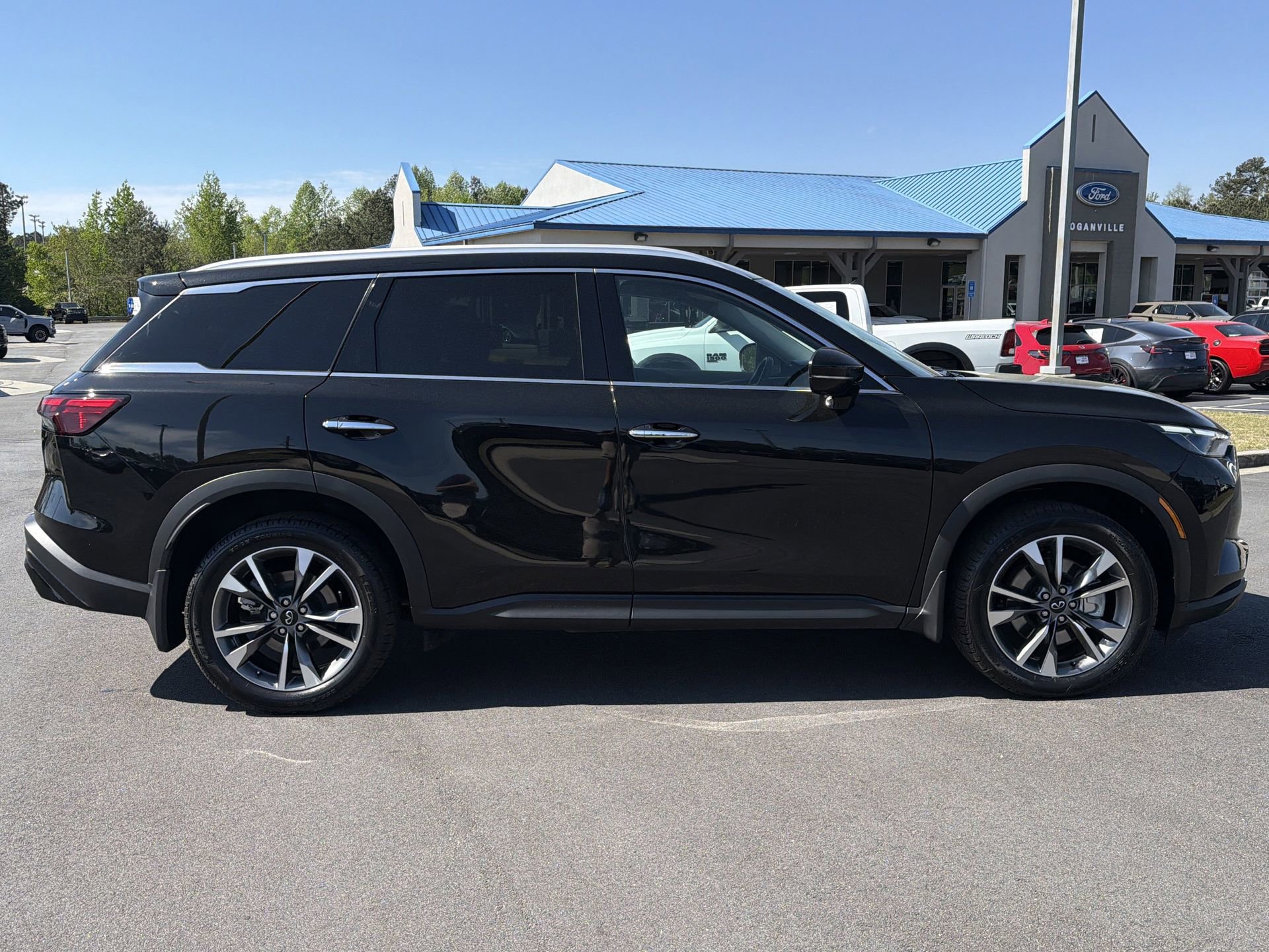 2023 INFINITI Qx60 Luxe