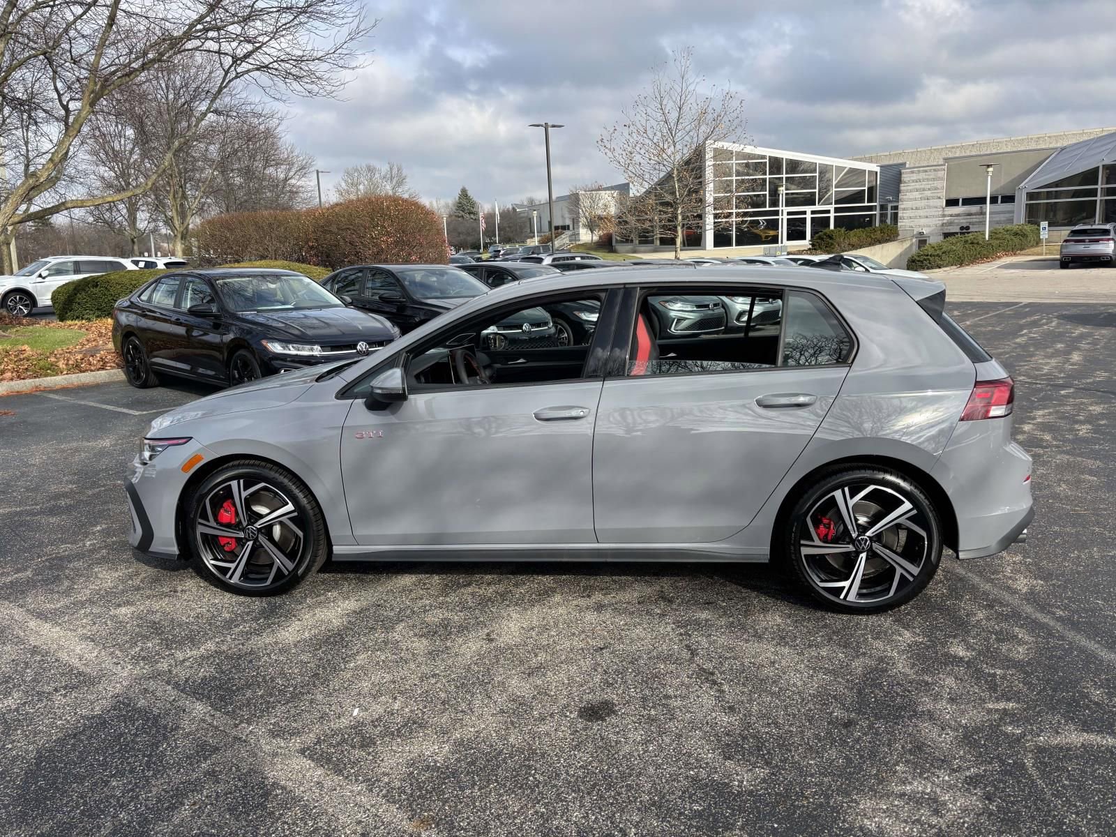 2026 Volkswagen GTI SE