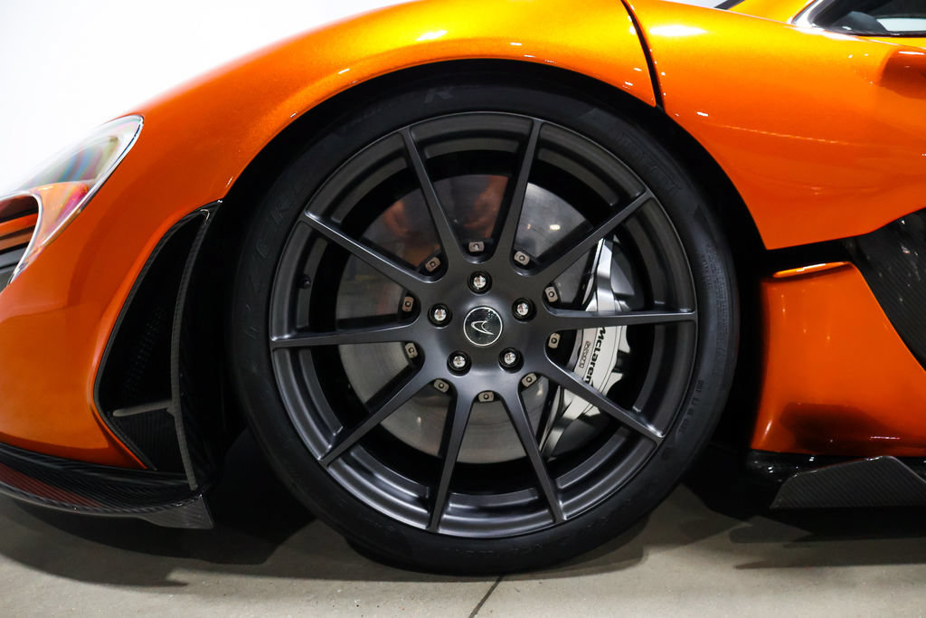 Used 2014 McLaren P1 photo 24
