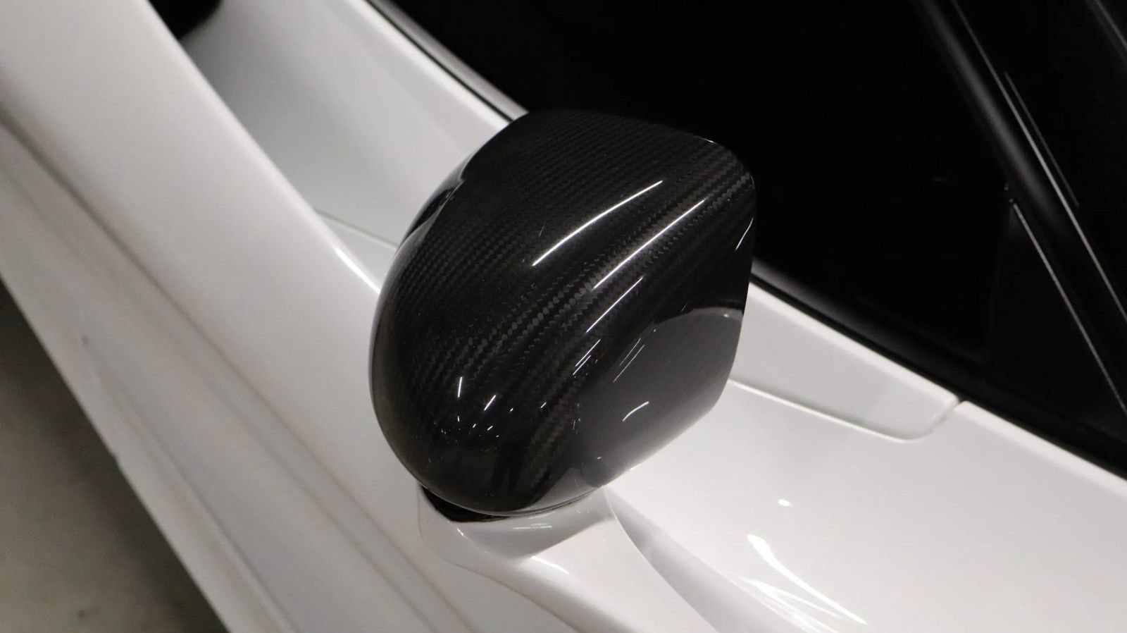 Used 2019 McLaren 720S photo 22