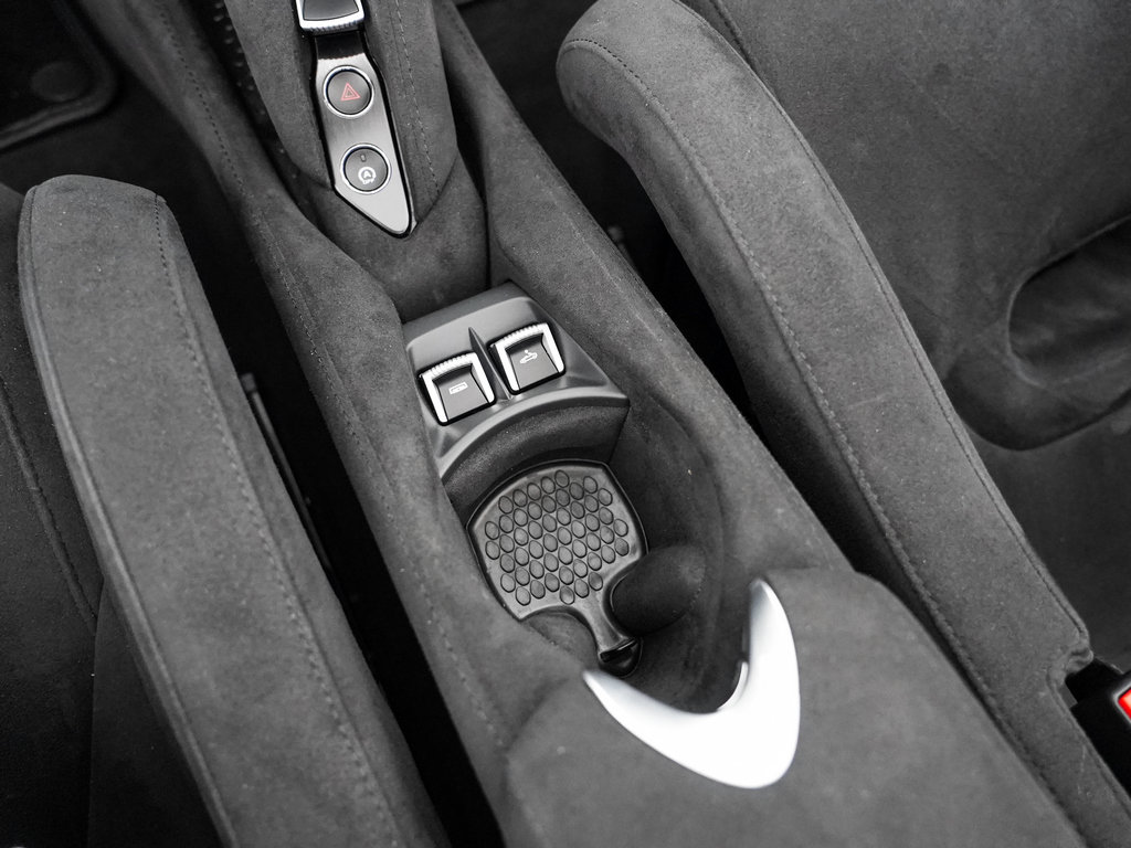 Used 2024 McLaren 750S Spider photo 27