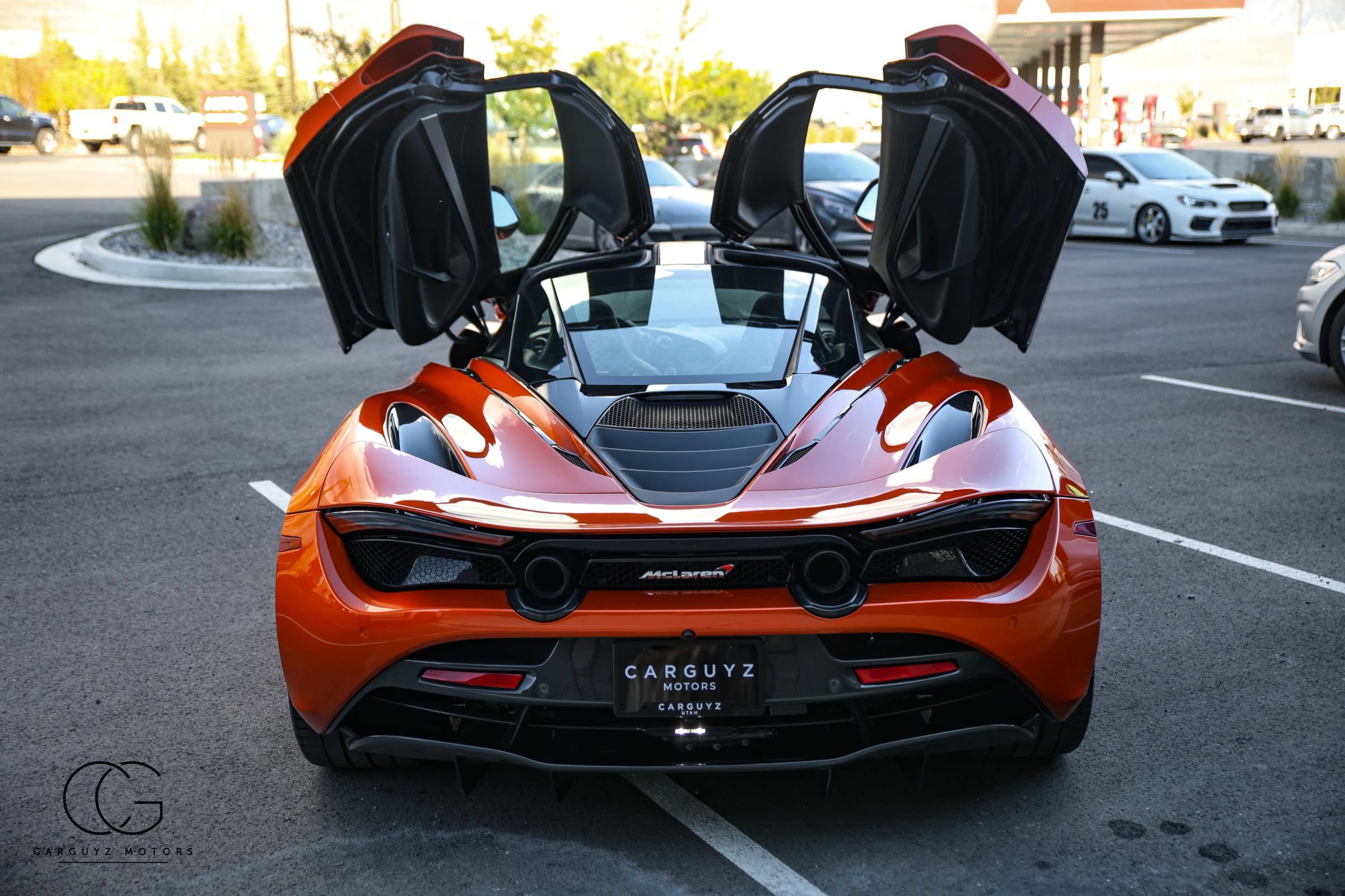 Used 2018 McLaren 720S photo 20