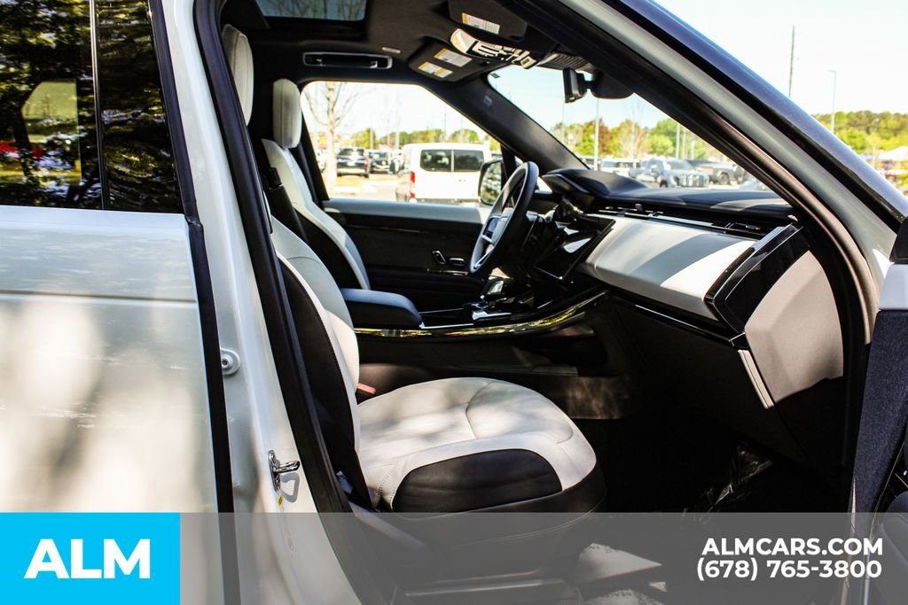 2025 Land Rover Range Rover Sport Dynamic SE