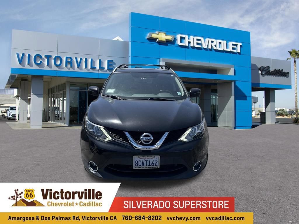 Used 2017 Nissan Rogue Sport SV w/ SV Premium Package