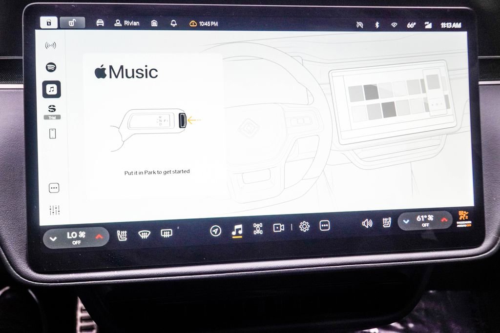 2024 Rivian R1S Adventure