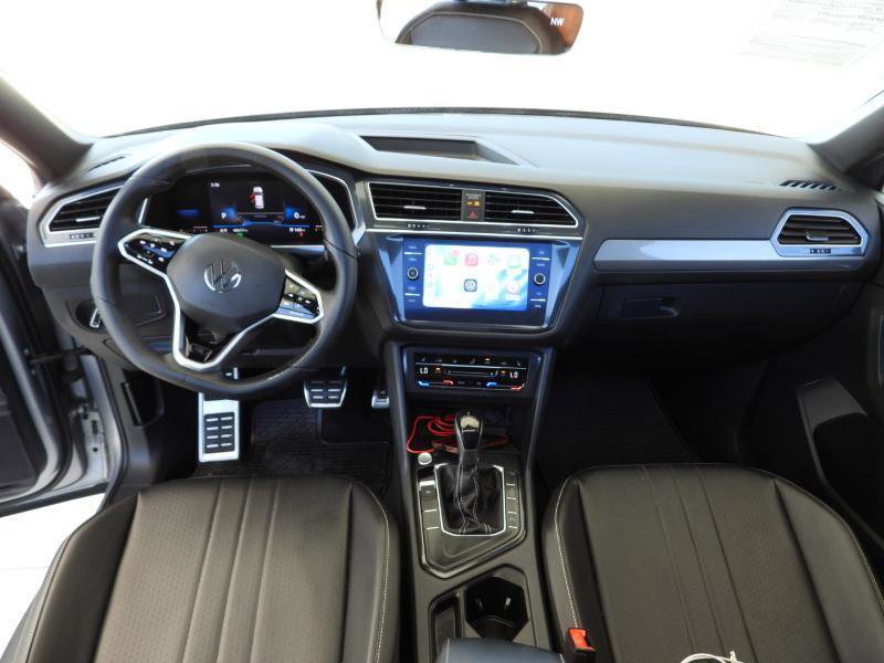 2022 Volkswagen Tiguan SE R-Line