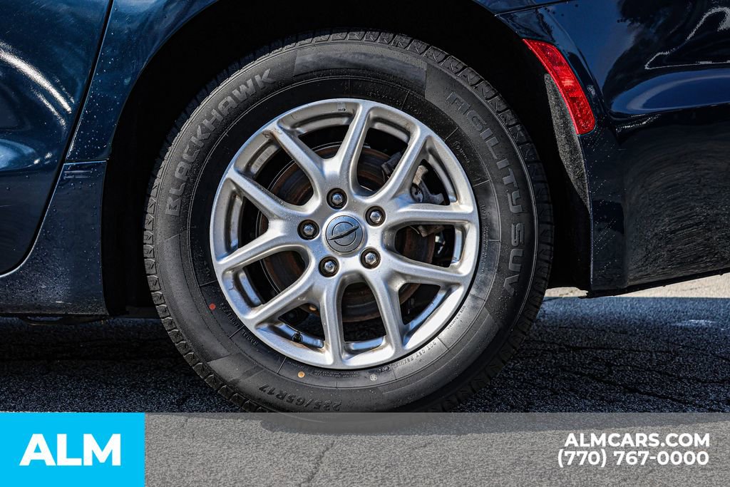 2024 Chrysler Pacifica Touring-L