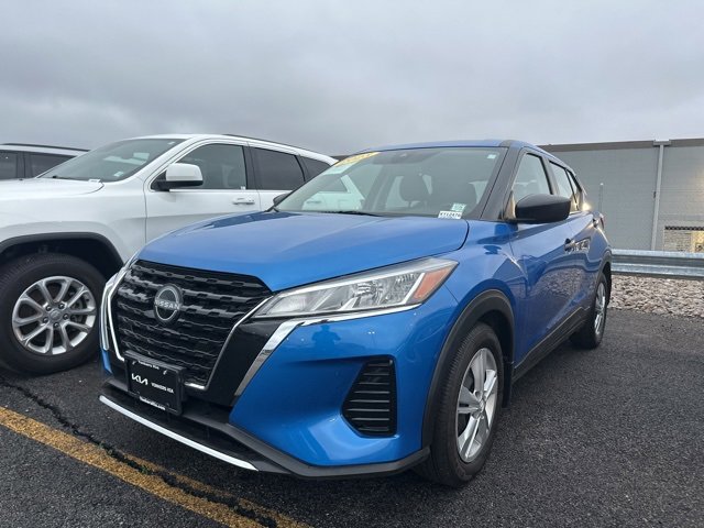2023 Nissan Kicks S
